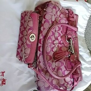 Coach purse with clutch